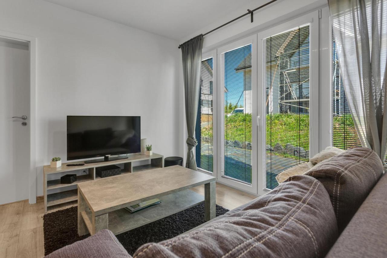 Family Apartments Klinovec Лоучна-под-Кліновцем Екстер'єр фото