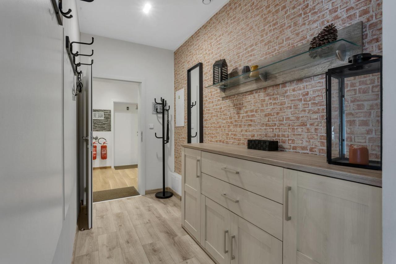 Family Apartments Klinovec Лоучна-под-Кліновцем Екстер'єр фото