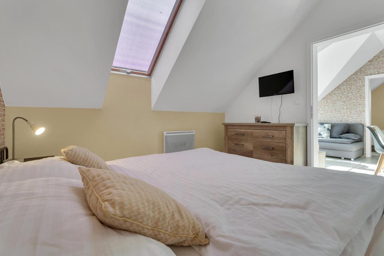 Family Apartments Klinovec Лоучна-под-Кліновцем Екстер'єр фото