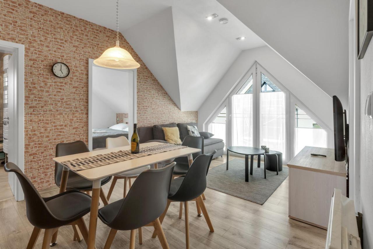 Family Apartments Klinovec Лоучна-под-Кліновцем Екстер'єр фото
