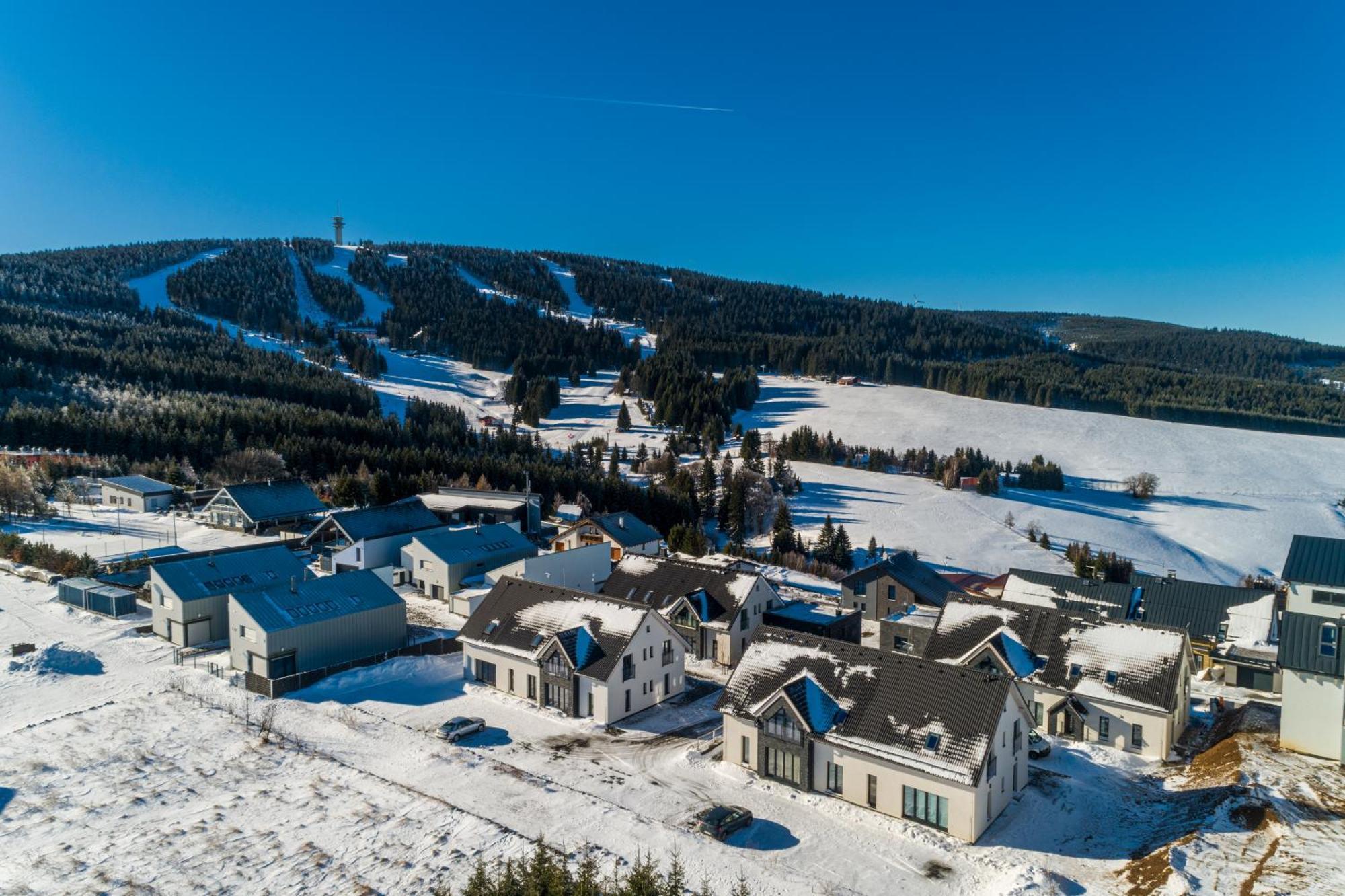 Family Apartments Klinovec Лоучна-под-Кліновцем Екстер'єр фото